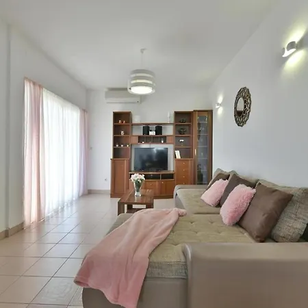 Vila Antonella *
